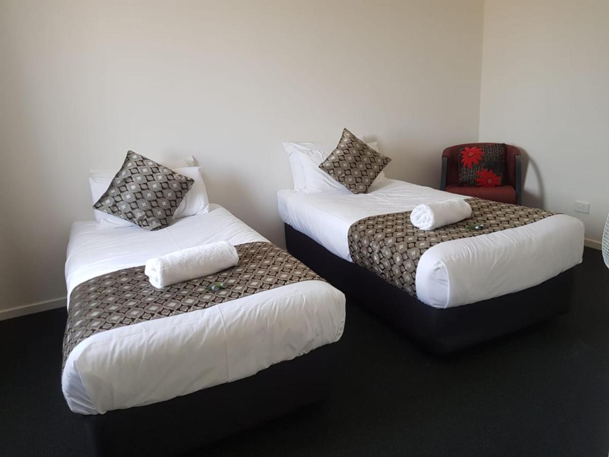 Gateway Motor Inn وارنامبول المظهر الخارجي الصورة