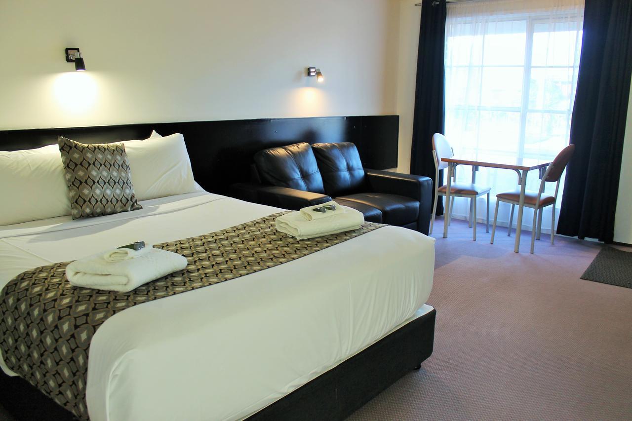 Gateway Motor Inn وارنامبول المظهر الخارجي الصورة